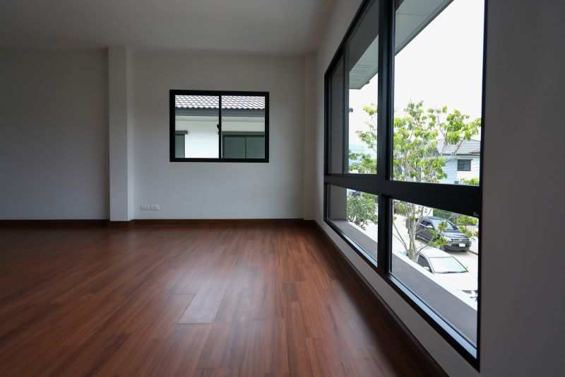 Laminate Floor Replacement in Palmetto, FL